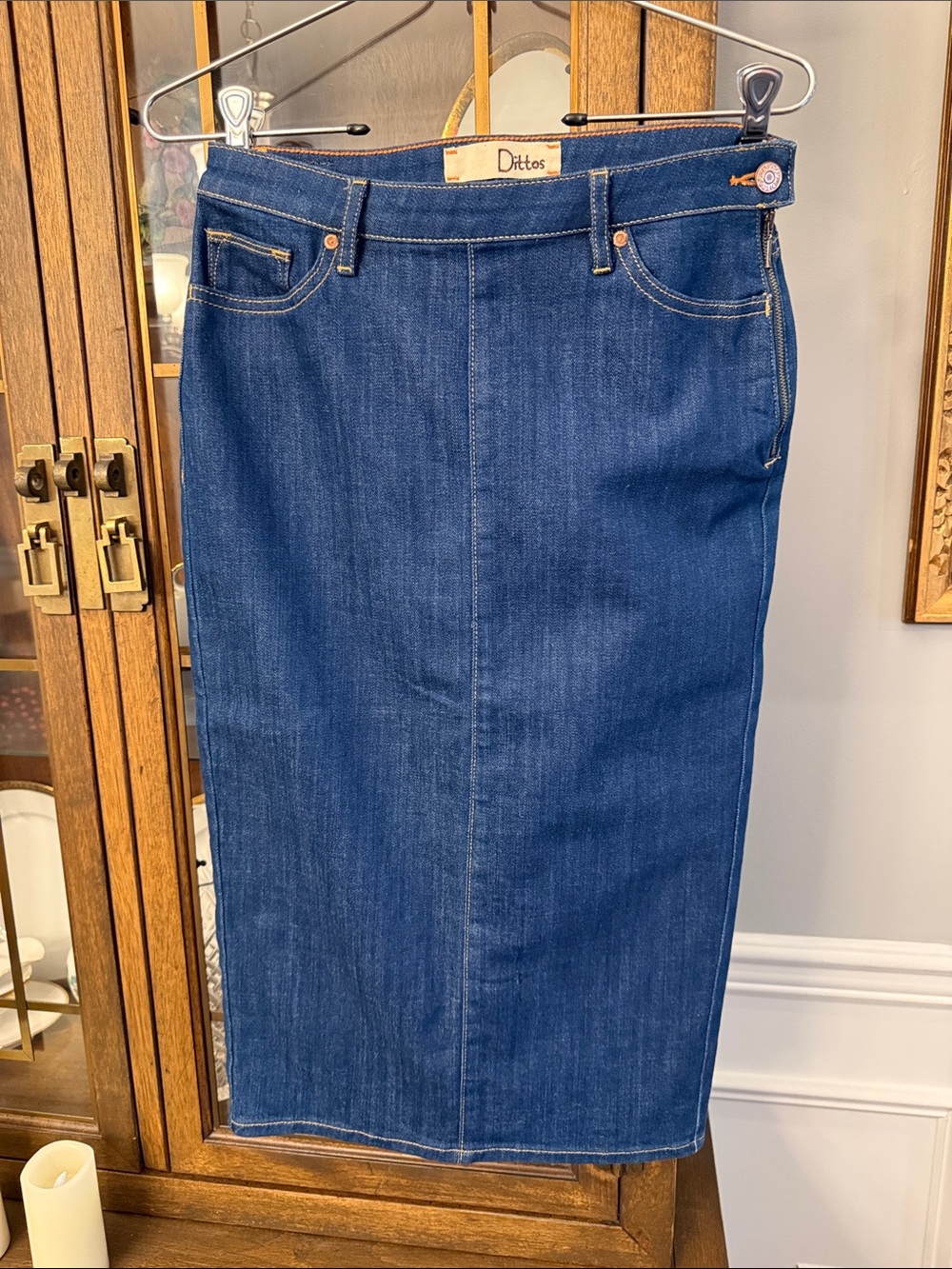 Dittos Women’s Y2K Dark Blue Straight Denim Skirt